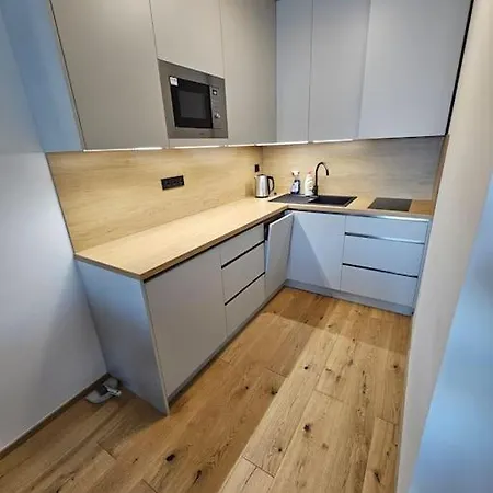 Superior S Terasou 2 - Ski&bike, Apartament Jańskie Łaźnie